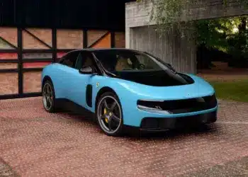 Ferrari Luce