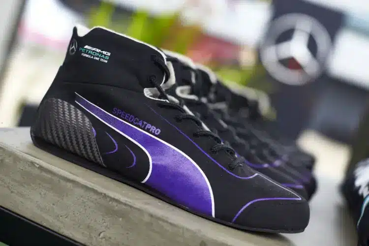 Mercedes - Puma F1-es versenyzőcipő 2020