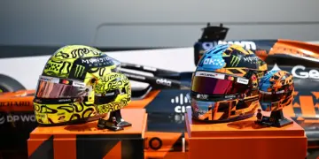 Lando Norris, Oscar Piastri, lego, mclaren