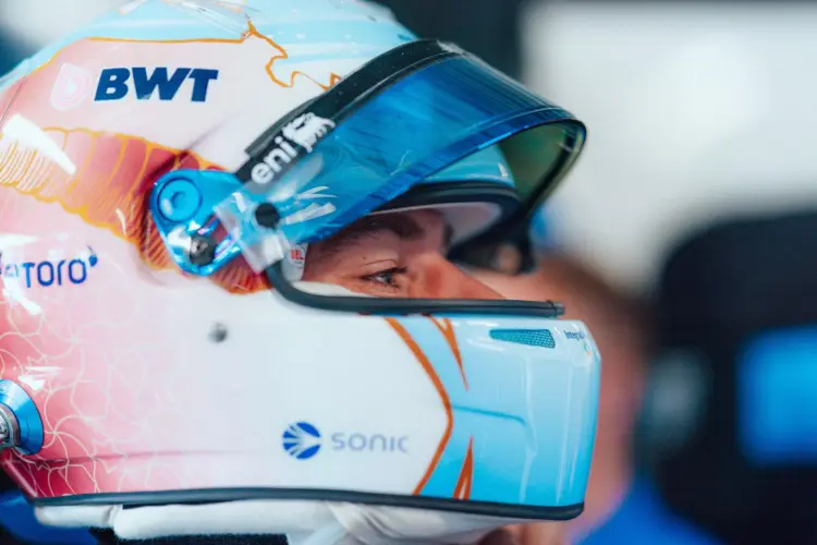 Pierre Gasly sisakban