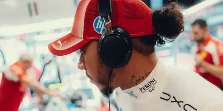 Kemény üzenetet küldött Hamilton az F1-es riválisainak a szünetre