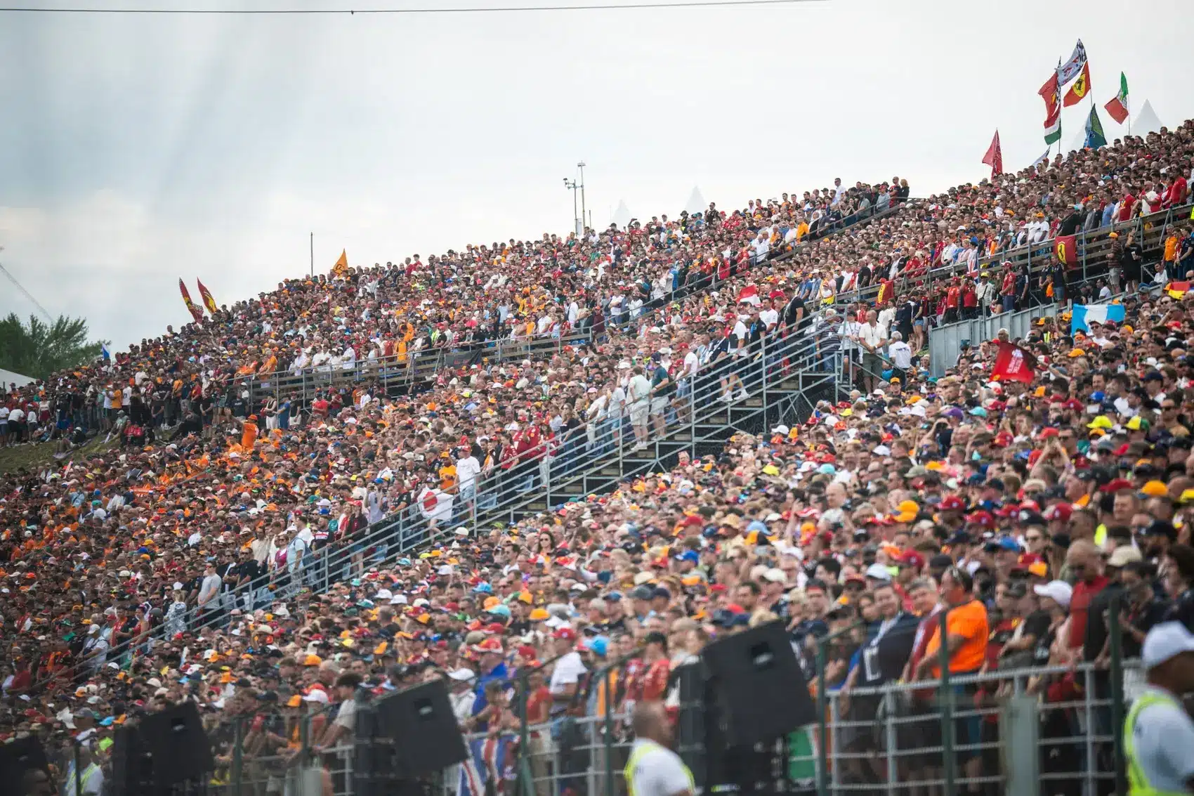 2025 F1 Magyar Nagydíj Hungaroring, lelátó