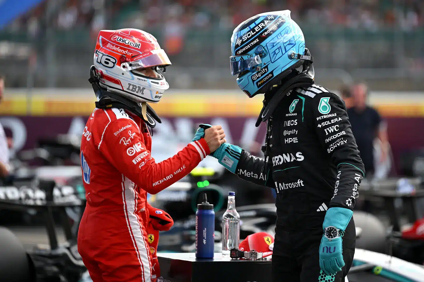 Charles Leclerc és George Russell f1