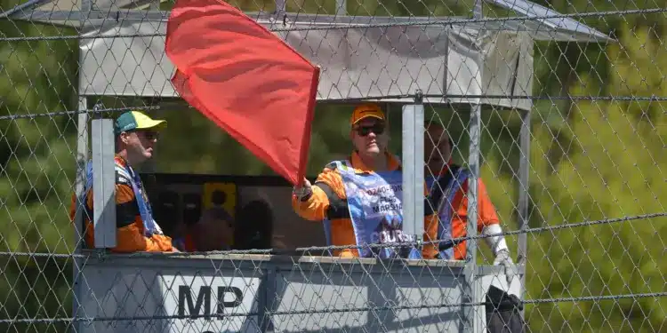 F1 Magyar Nagydíj, red flag