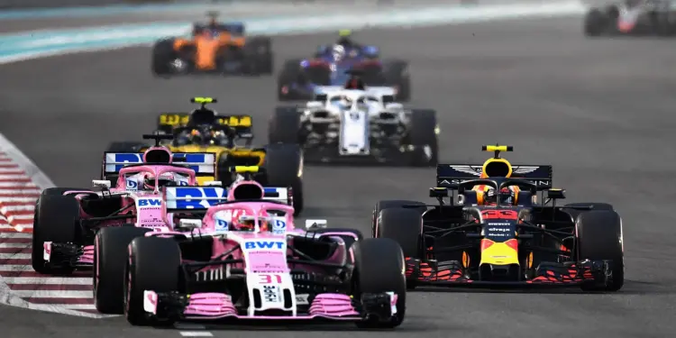 Max Verstappen, Esteban Ocon, Force India