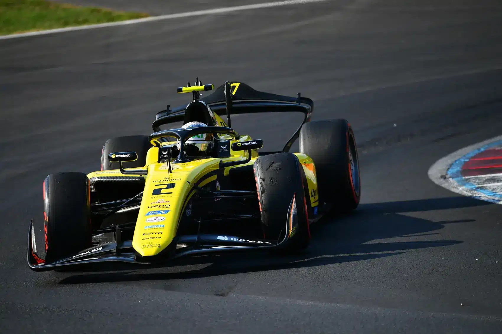 Joshua Dürksen, F2