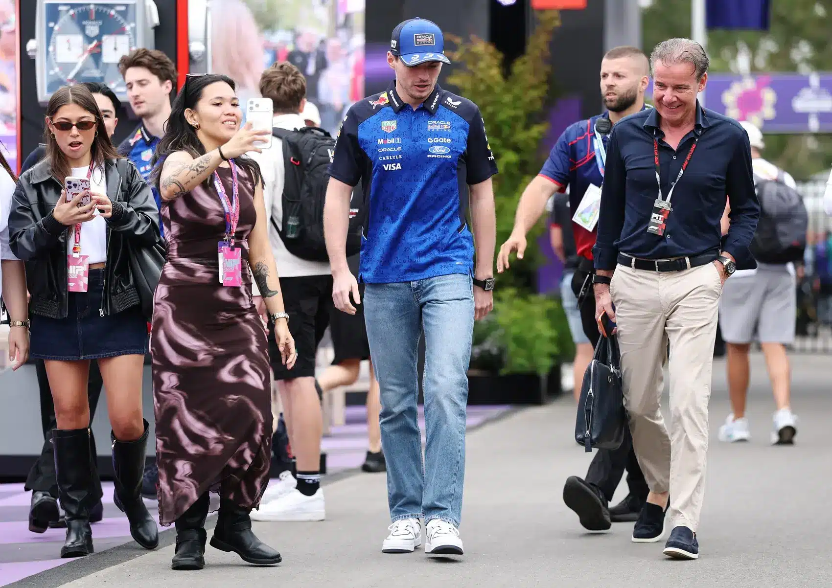 Max Verstappen, Raymond Vermeulen, paddock, fans
